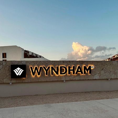 Wyndham Tulum Hotel Exterior photo