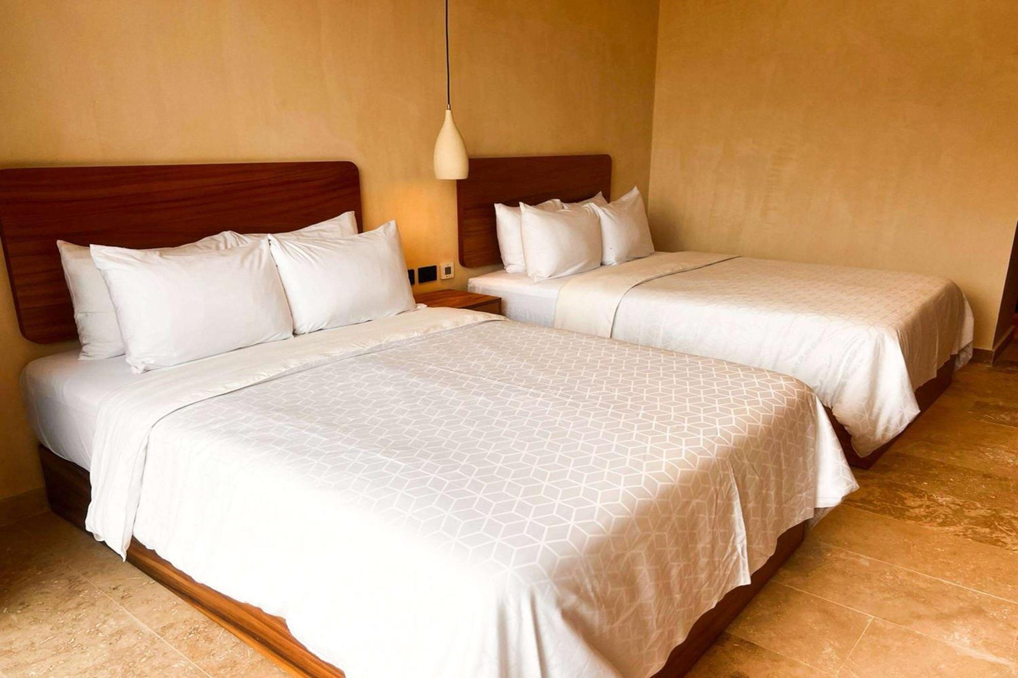 Wyndham Tulum Hotel Exterior photo