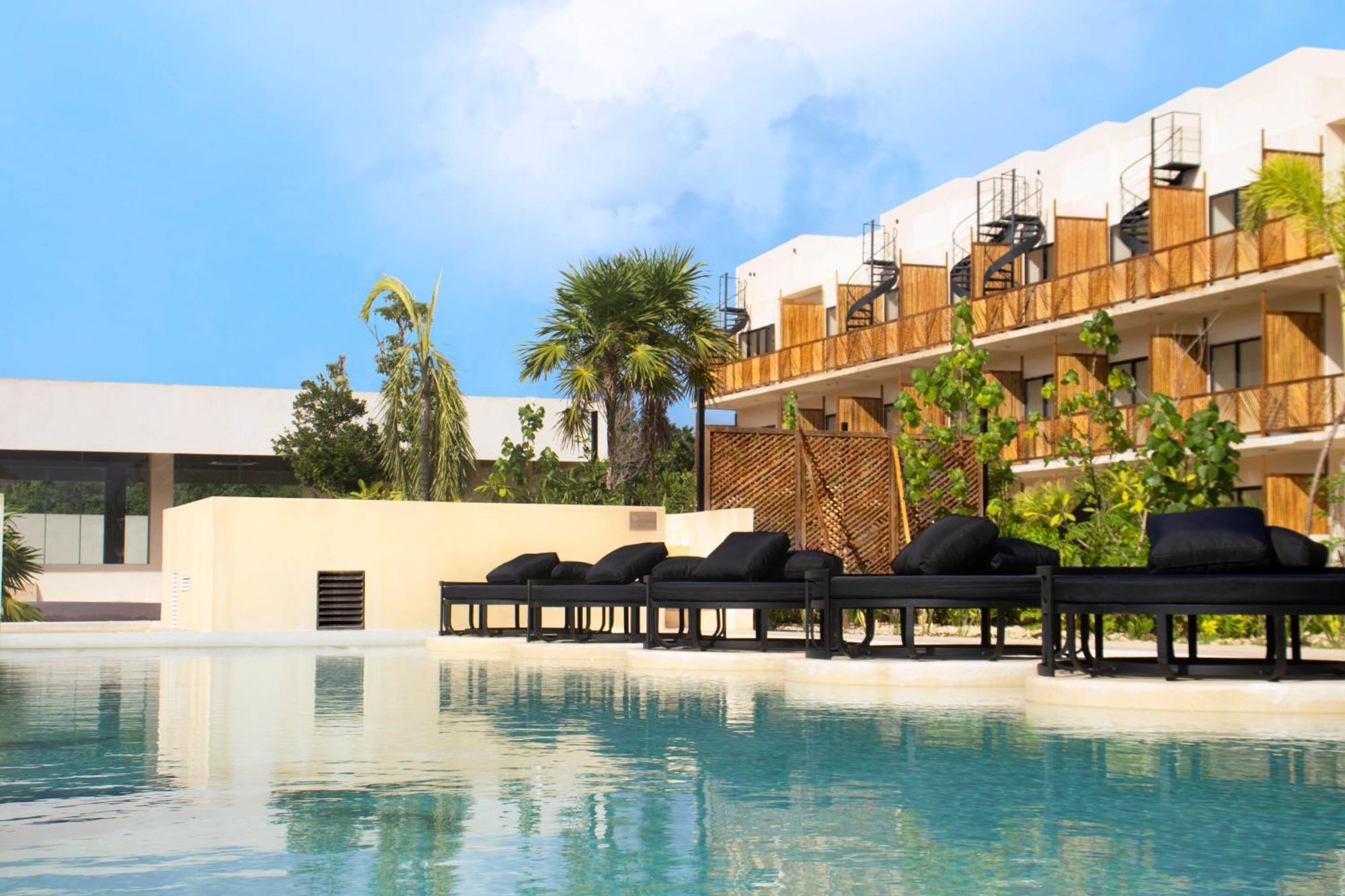 Wyndham Tulum Hotel Exterior photo