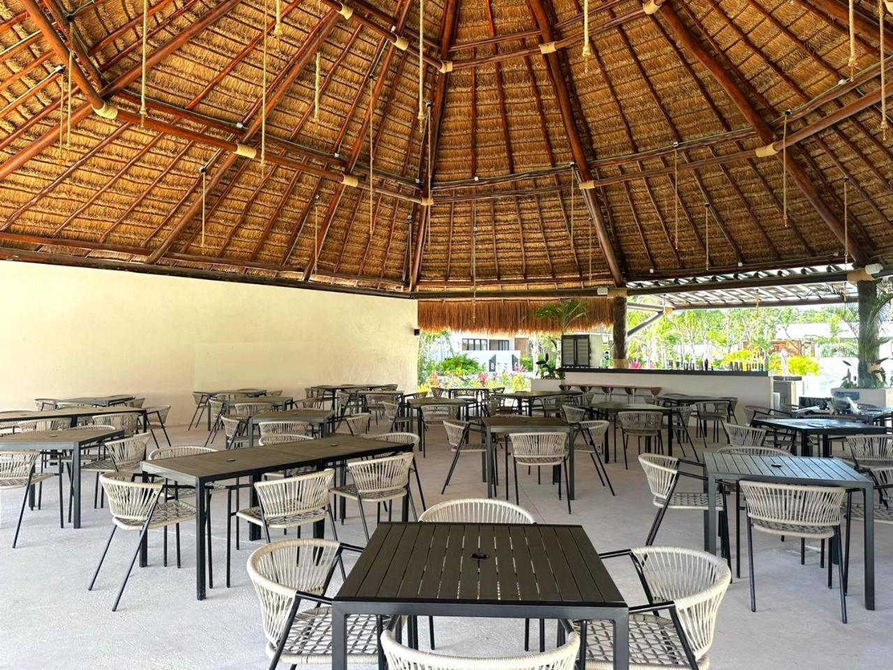 Wyndham Tulum Hotel Exterior photo