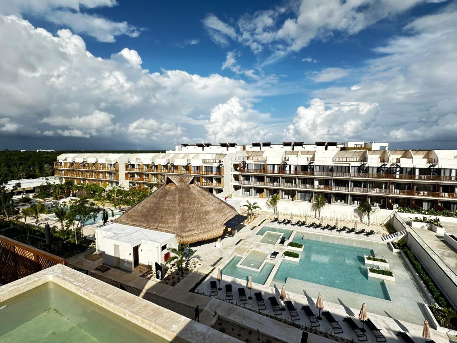Wyndham Tulum Hotel Exterior photo