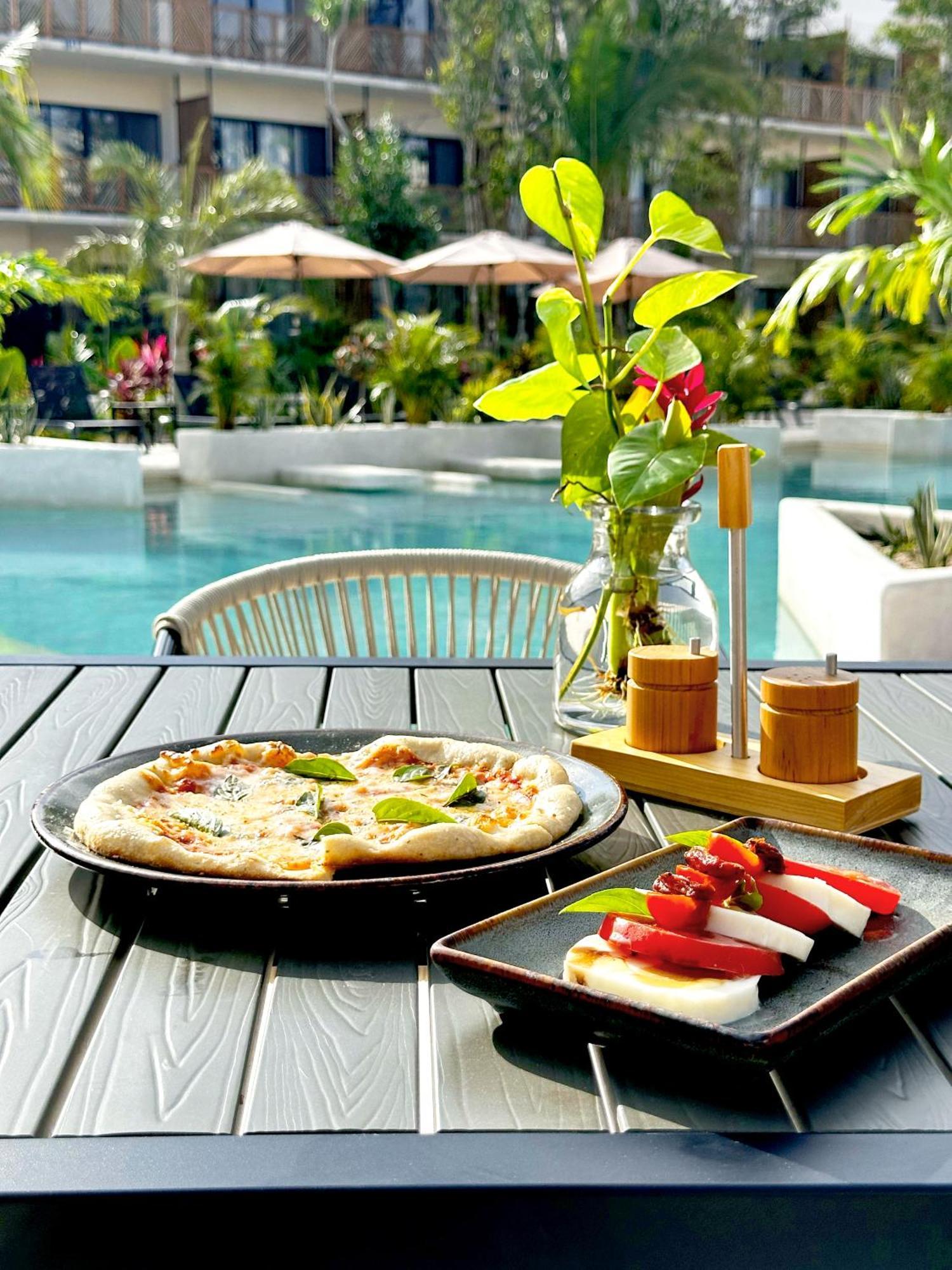 Wyndham Tulum Hotel Exterior photo